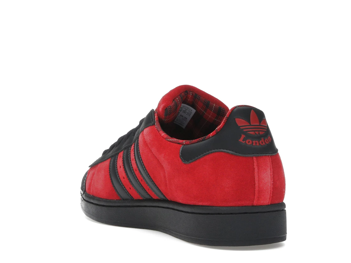 Vue 25 de adidas Superstar London
