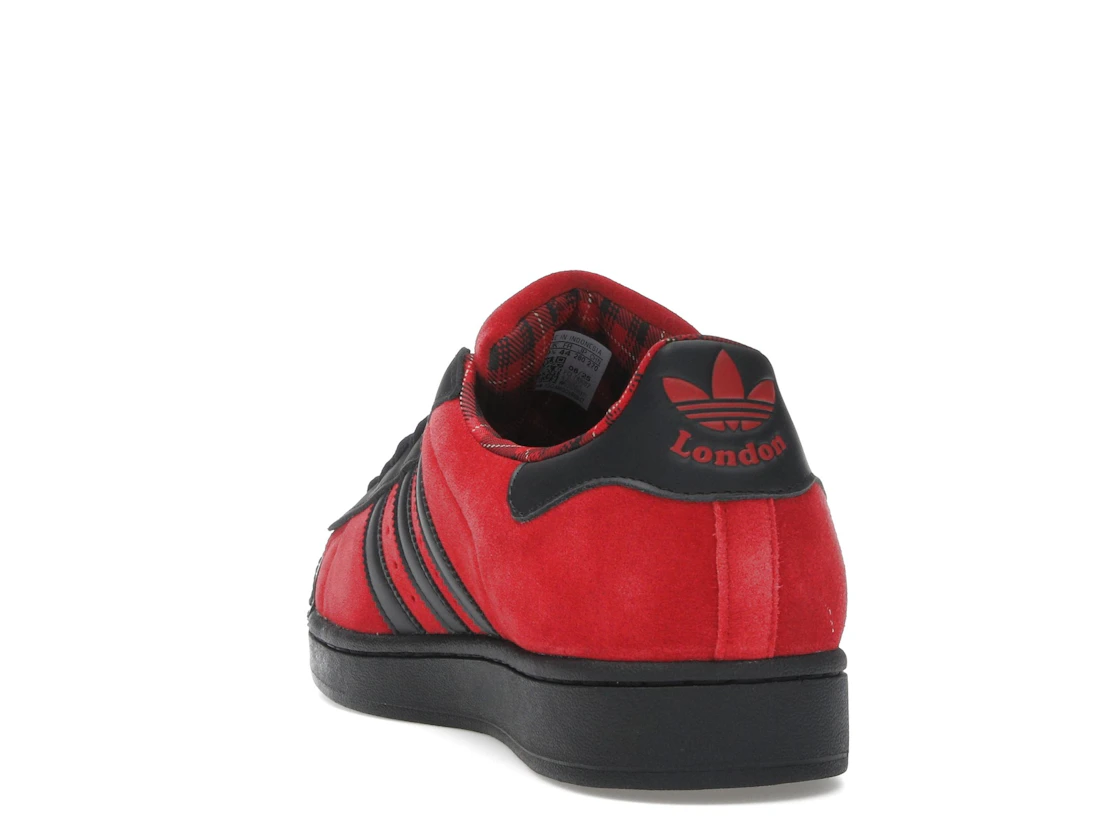 Vue 26 de adidas Superstar London