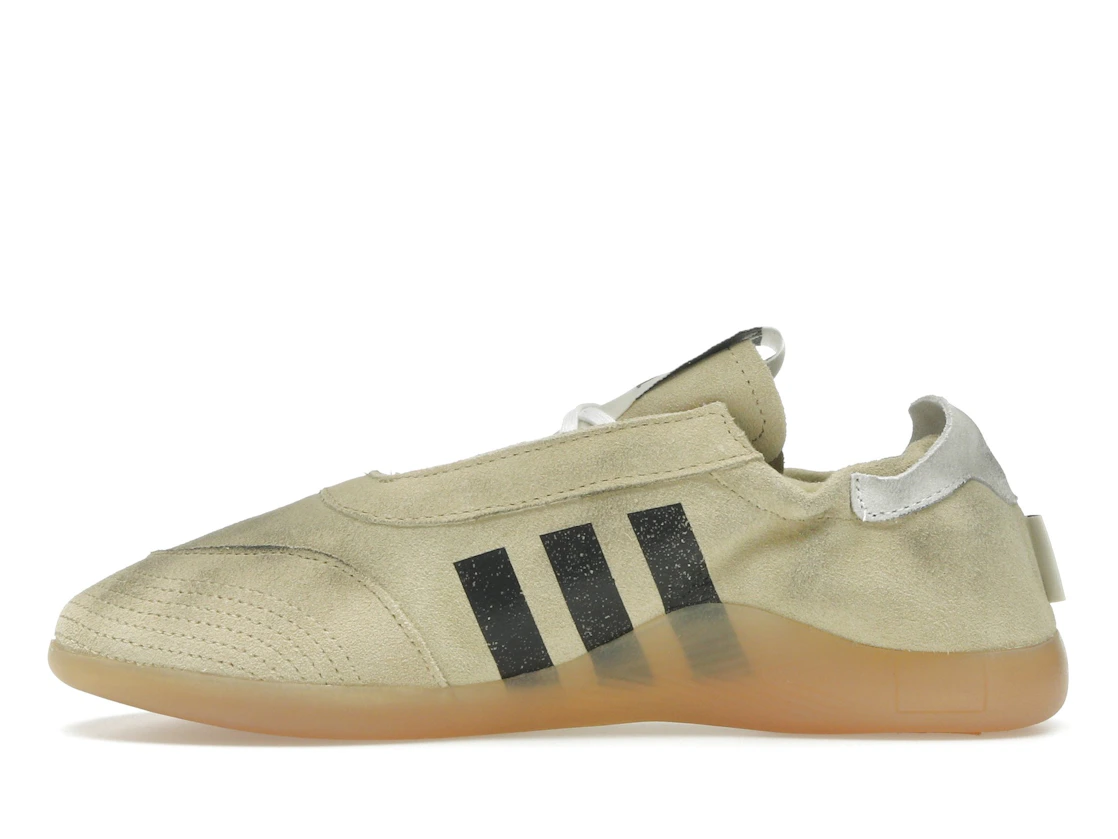 Vue 19 de adidas Taekwondo Mei Song for the Mute Cream White 