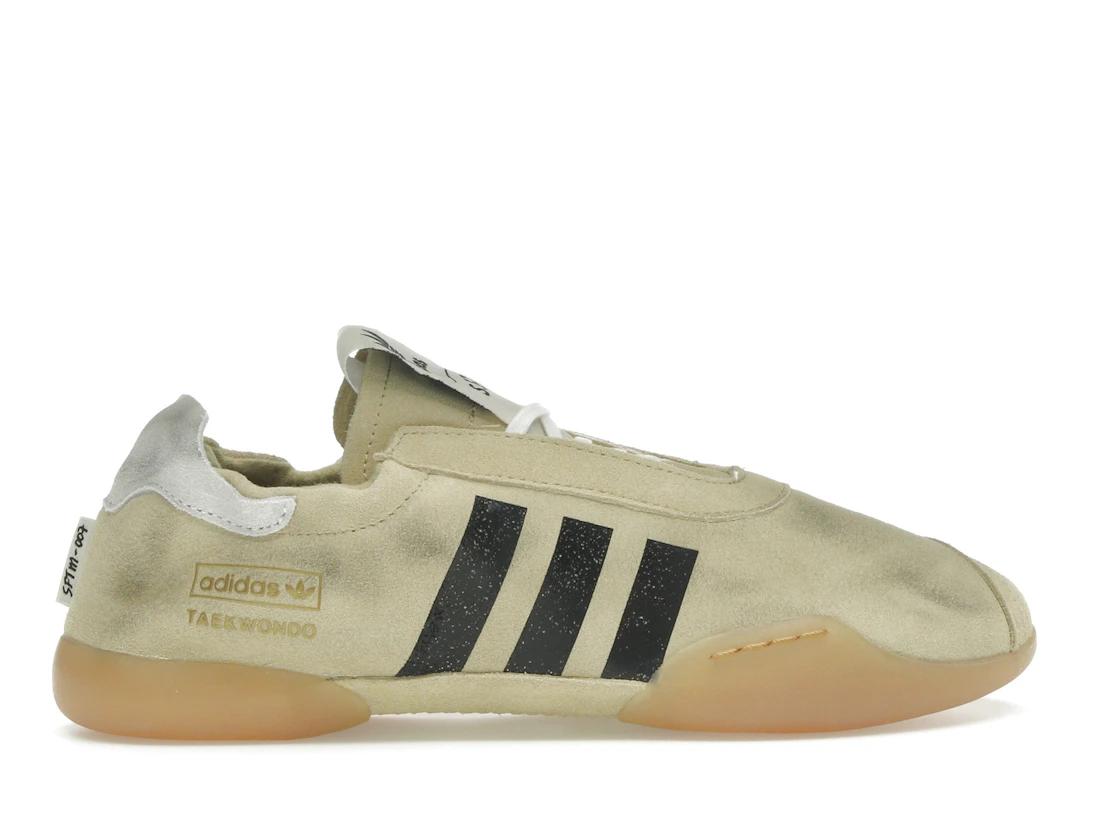 Vue 36 de adidas Taekwondo Mei Song for the Mute Cream White 