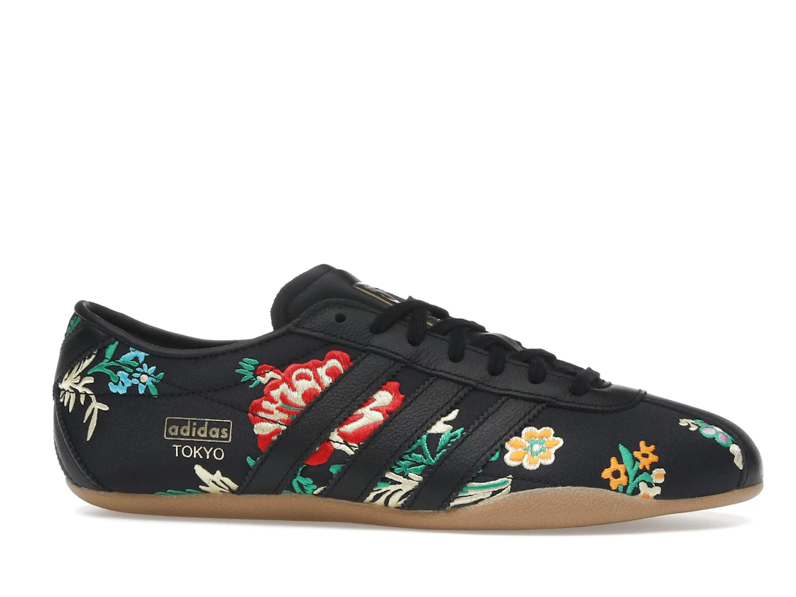 Vue 2 de adidas Tokyo Black Floral Embroidery 