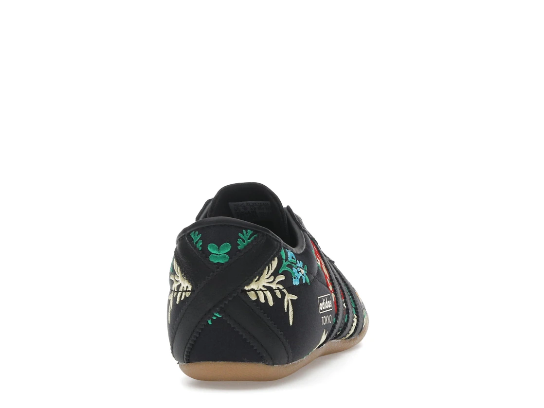 Vue 29 de adidas Tokyo Black Floral Embroidery 