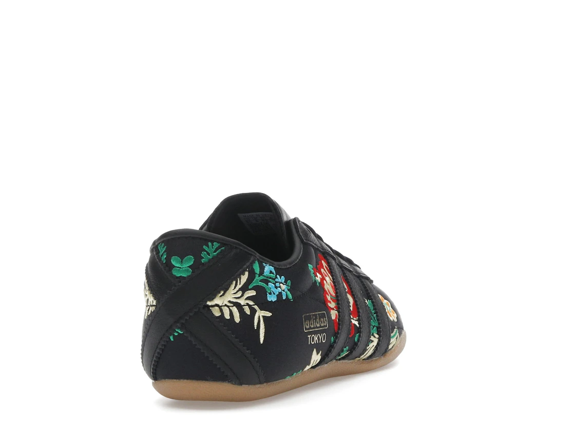 Vue 30 de adidas Tokyo Black Floral Embroidery 