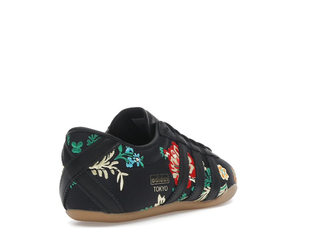 Vue 31 de adidas Tokyo Black Floral Embroidery 