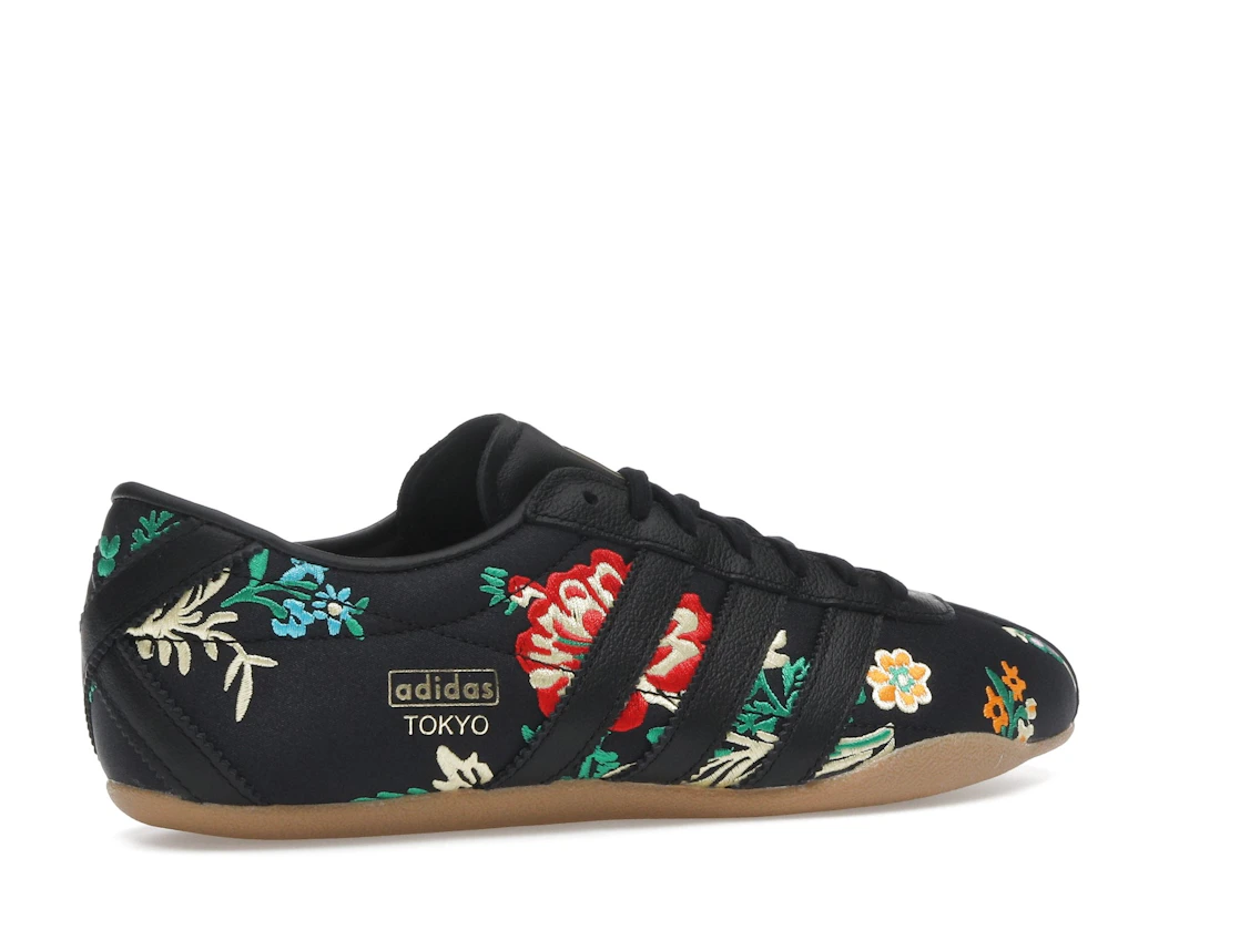 Vue 34 de adidas Tokyo Black Floral Embroidery 