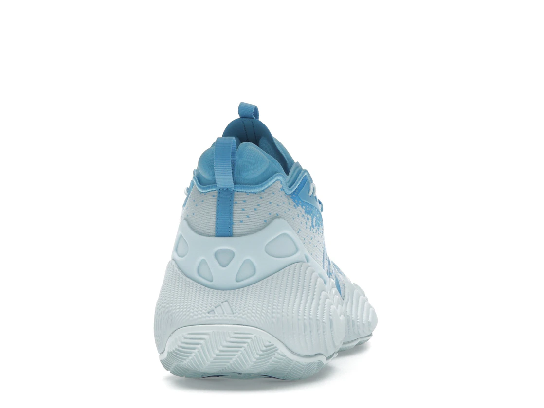 Vue 29 de adidas Trae Young 3 Semi Blue Burst Royal Blue Sky Tint