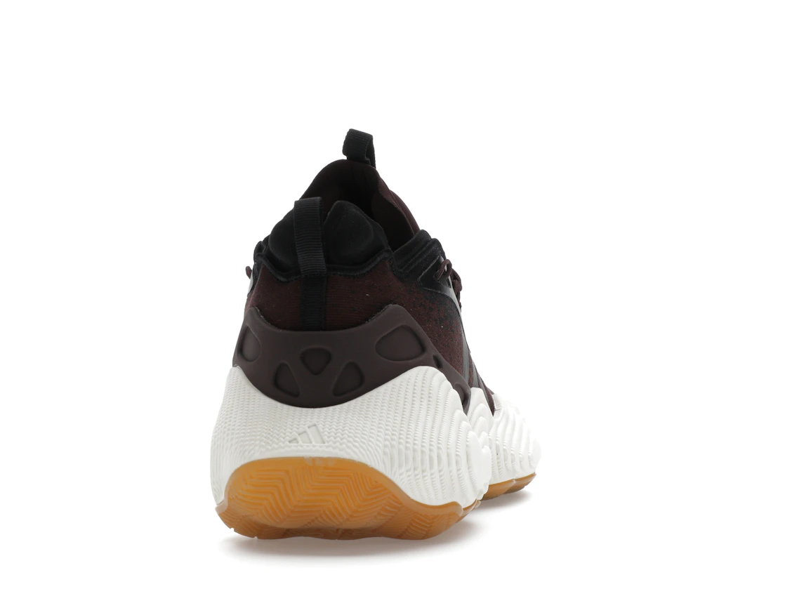Vue 29 de adidas Trae Young 3 Shadow Brown