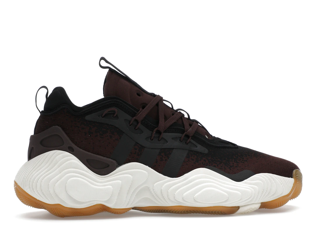 Vue 36 de adidas Trae Young 3 Shadow Brown