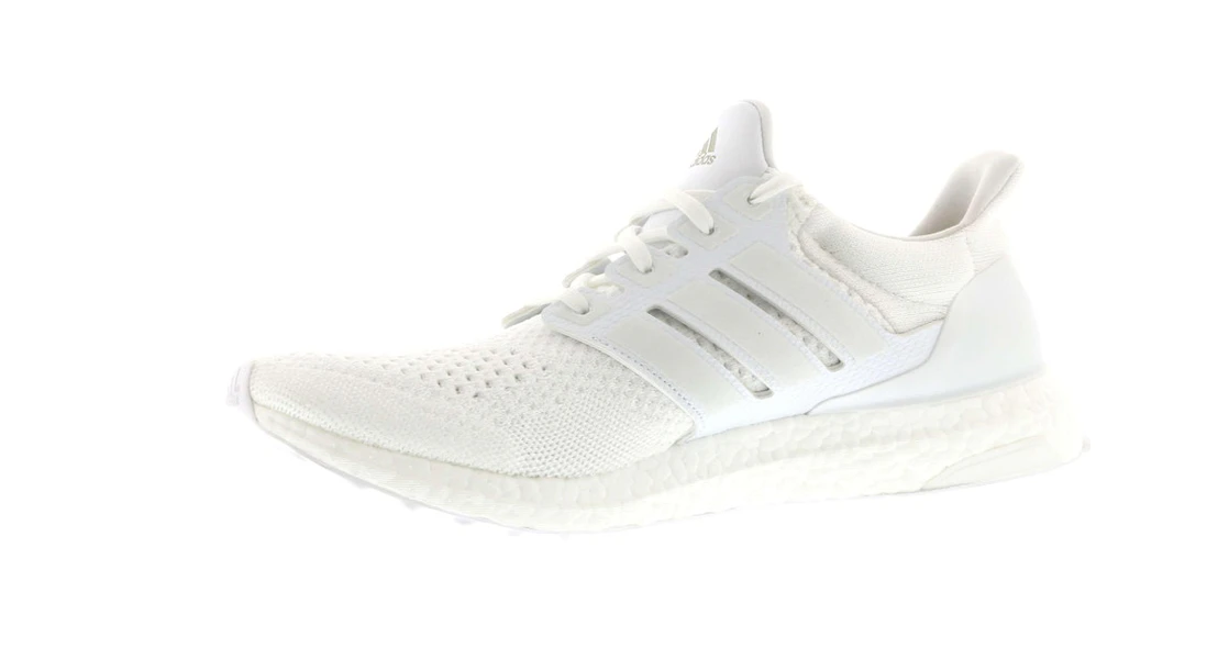 Vue 12 de adidas Ultra Boost 1.0 J&D Collective Triple White