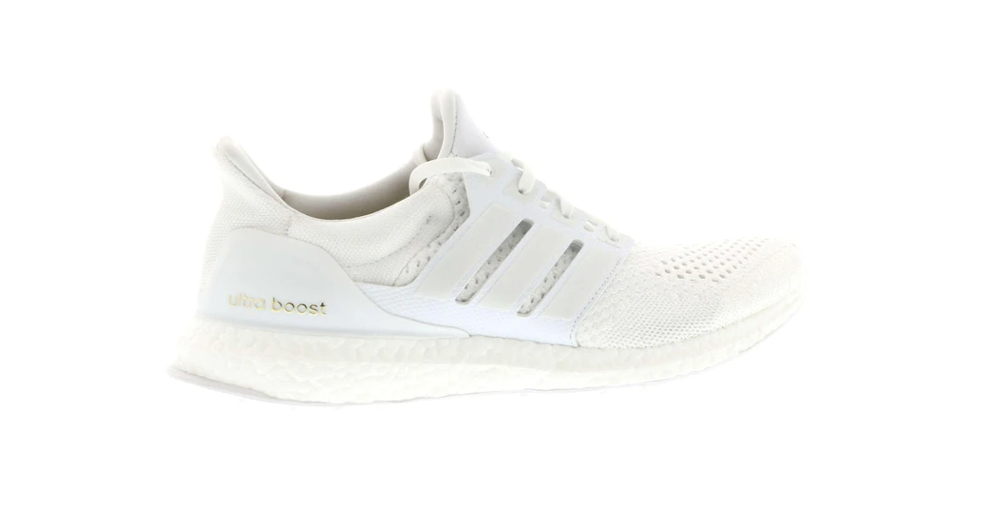 Vue 25 de adidas Ultra Boost 1.0 J&D Collective Triple White