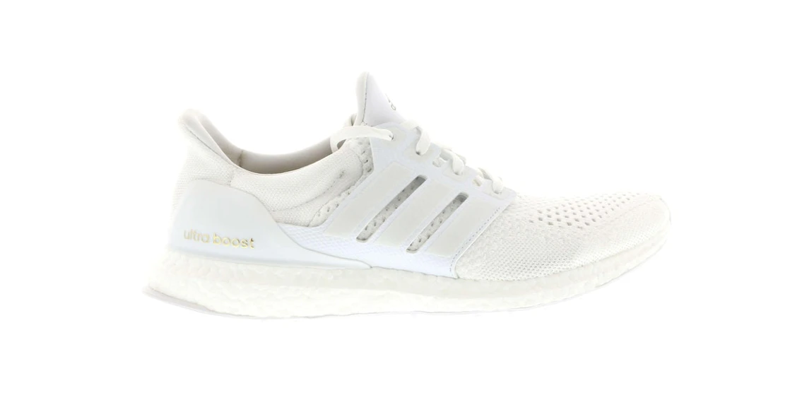Vue 26 de adidas Ultra Boost 1.0 J&D Collective Triple White
