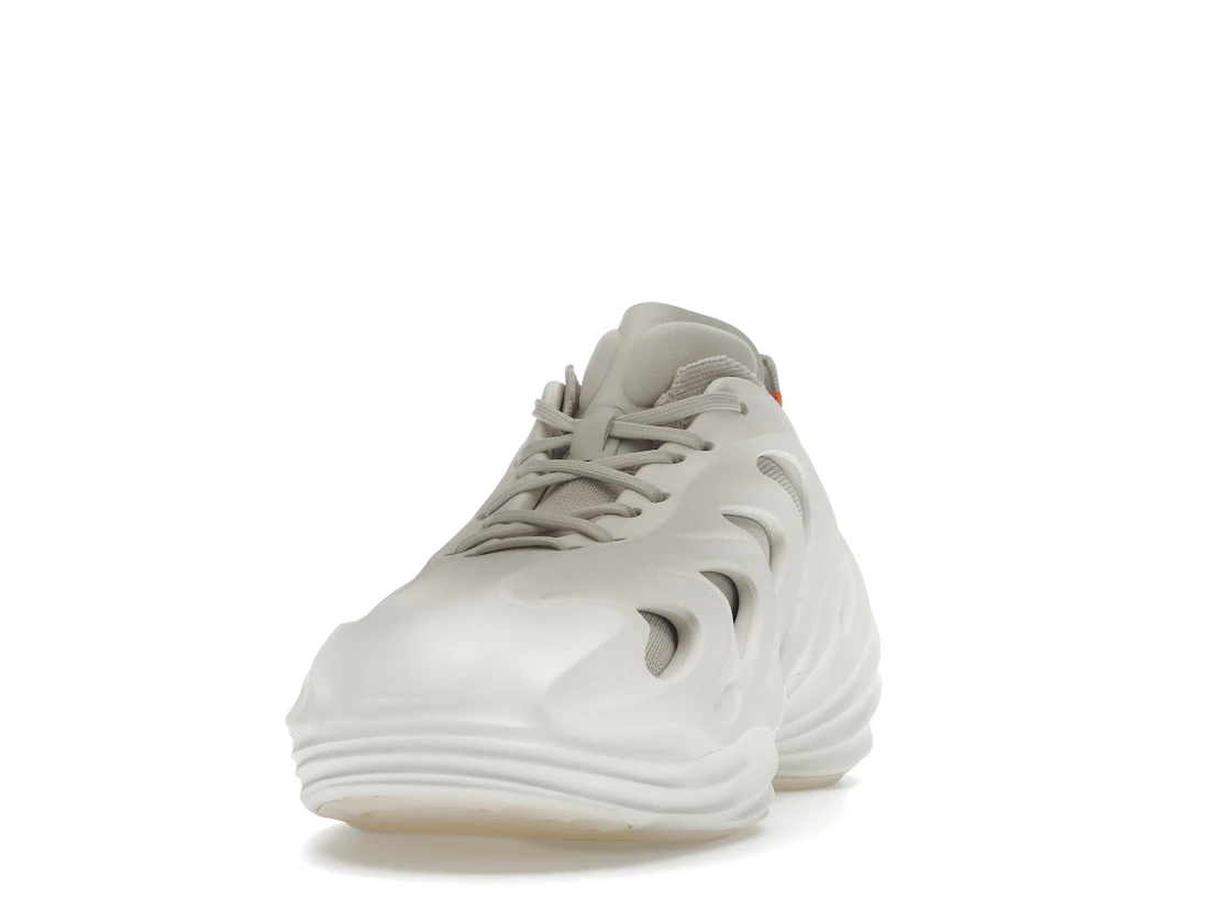 Vue 12 de adidas adiFOM Q Off White