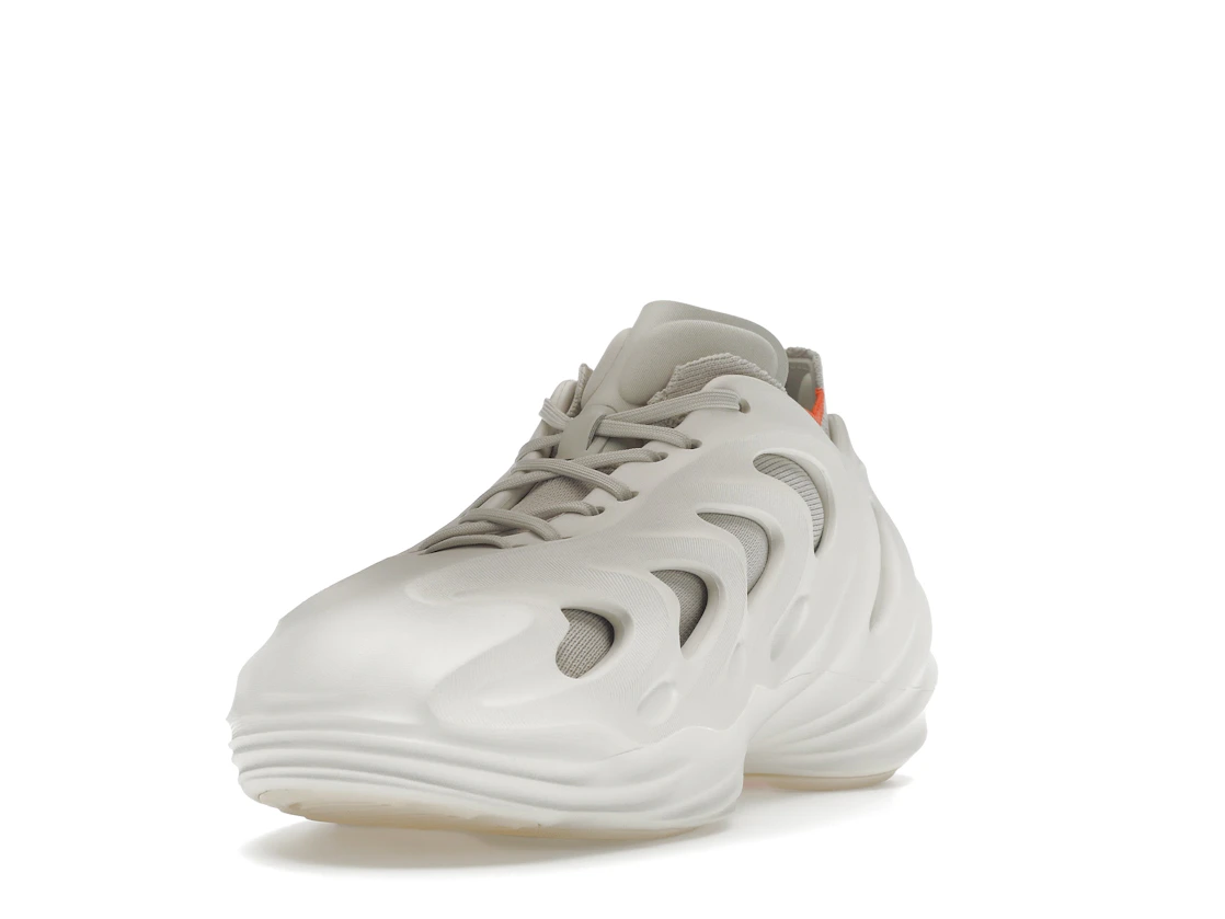 Vue 13 de adidas adiFOM Q Off White