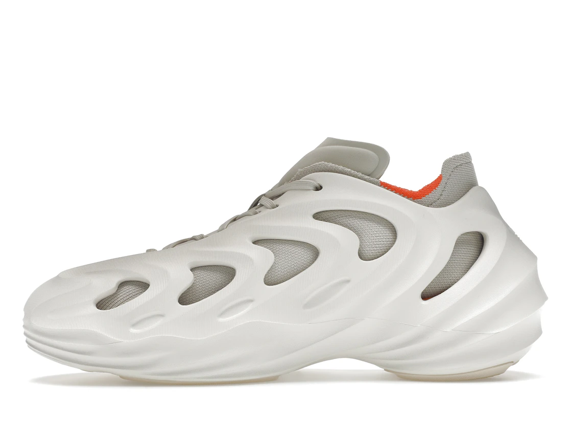 Vue 19 de adidas adiFOM Q Off White