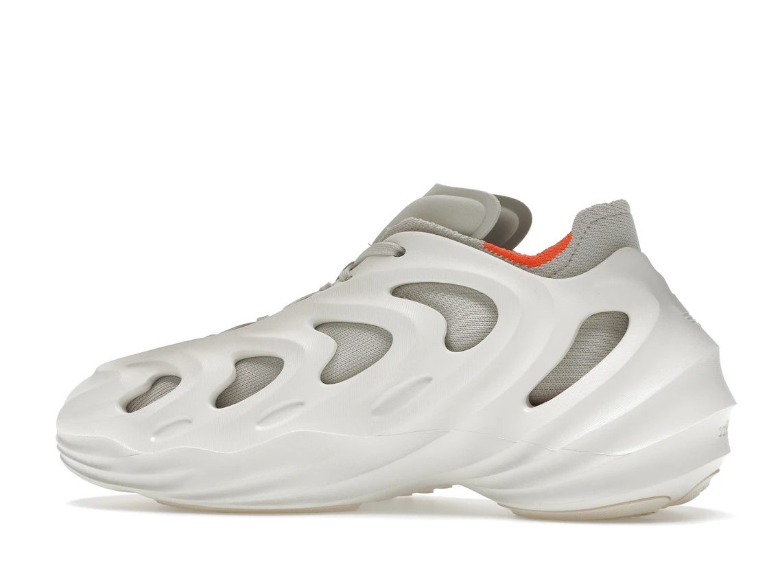 Vue 21 de adidas adiFOM Q Off White
