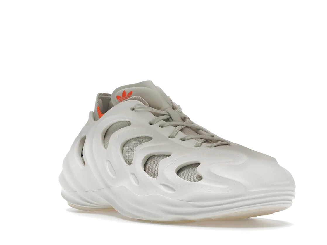 Vue 6 de adidas adiFOM Q Off White
